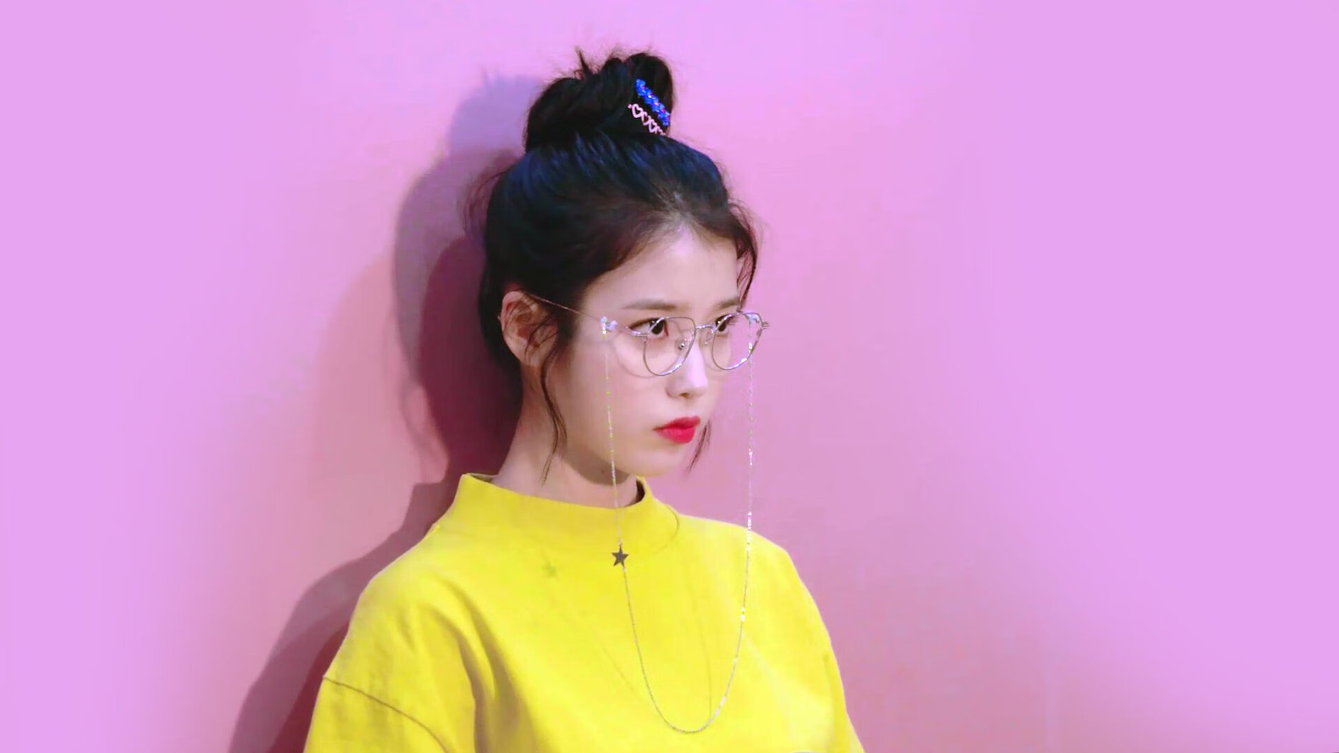 球员心理调节：高压环境下如何保持专注？，如何对处于高压任务中的官兵进行心理疏导